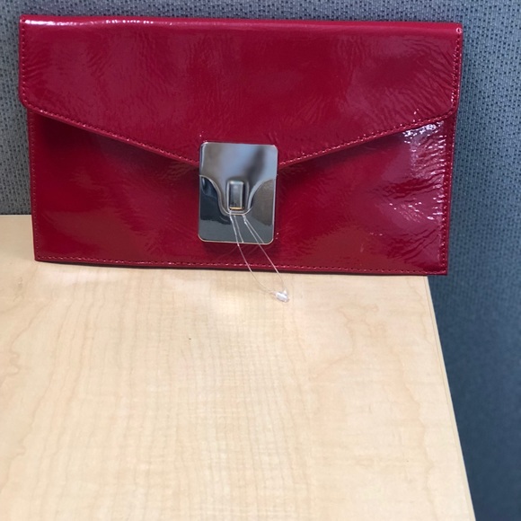 Talbots red patent leather clutch - Picture 2 of 5